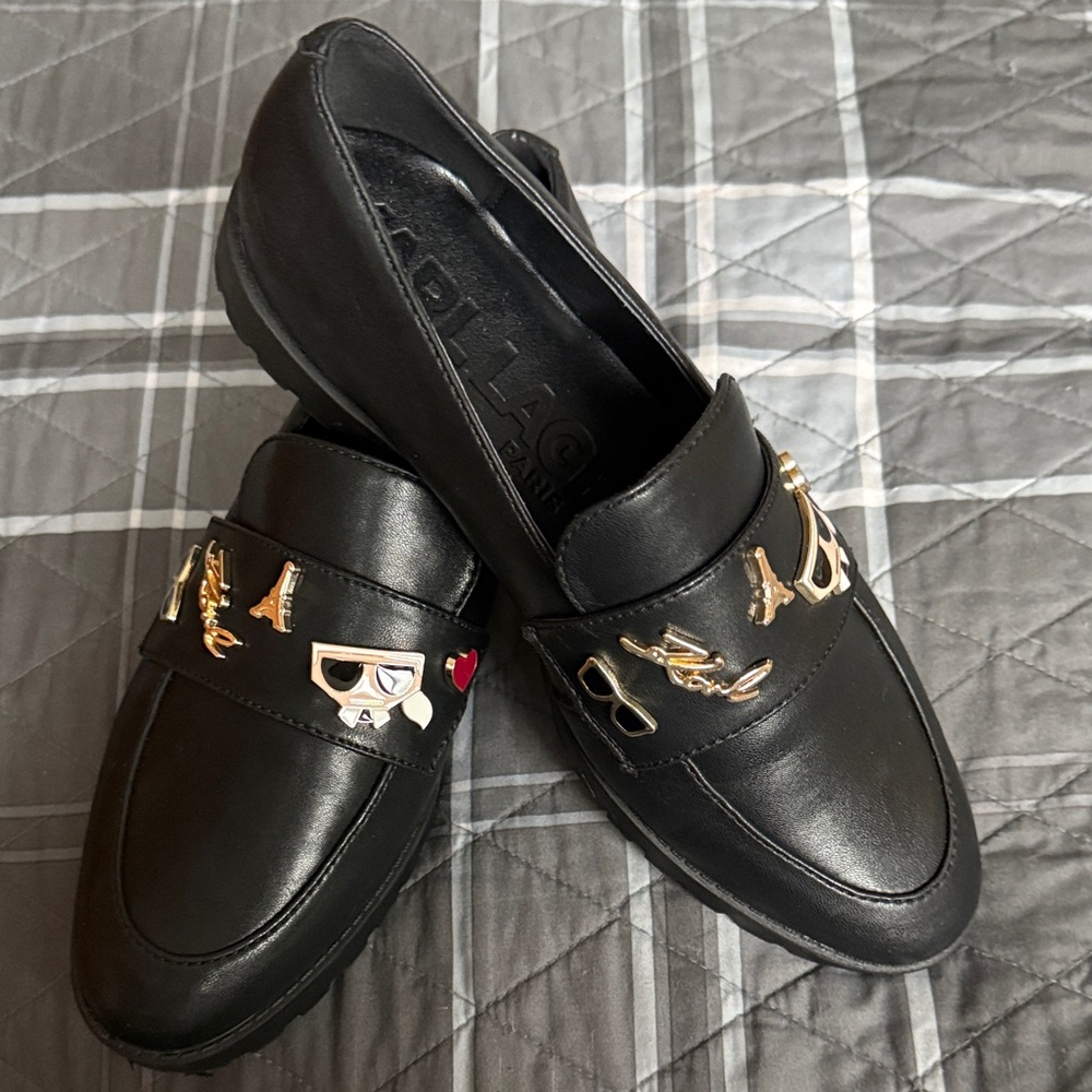Karl Lagerfeld Black Loafers with Gold Tone Accents NWOB Sz 7.5